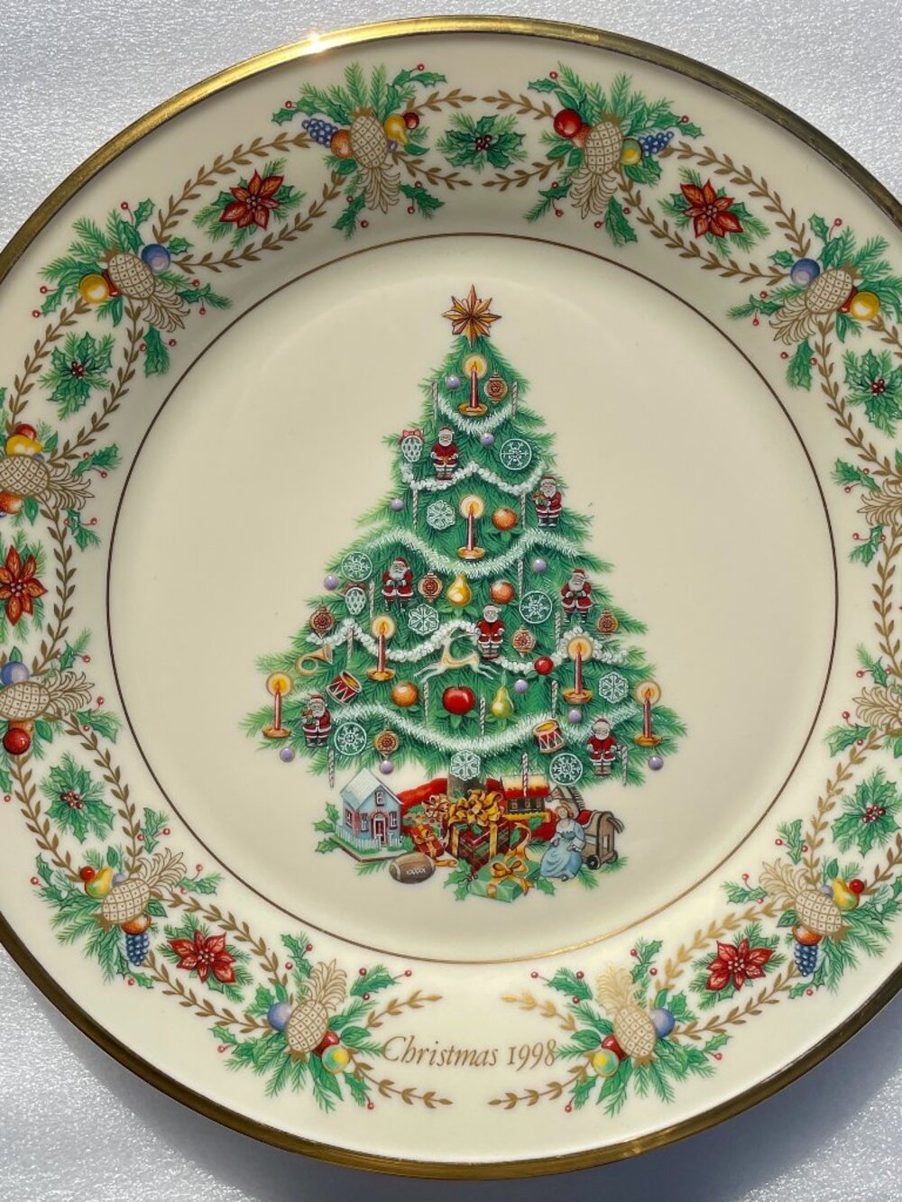 1998 America Lenox Christmas Trees Around the World Decorative Plate